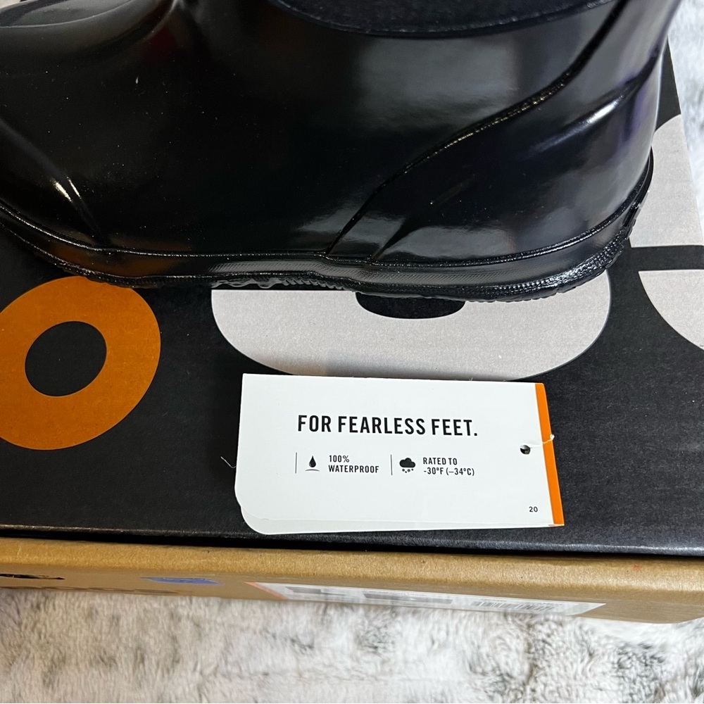 New Bogs Big Kids Black Classic High Pull On Rain Boots Wide sz 3 Y / 35 EU - Picture 9 of 12